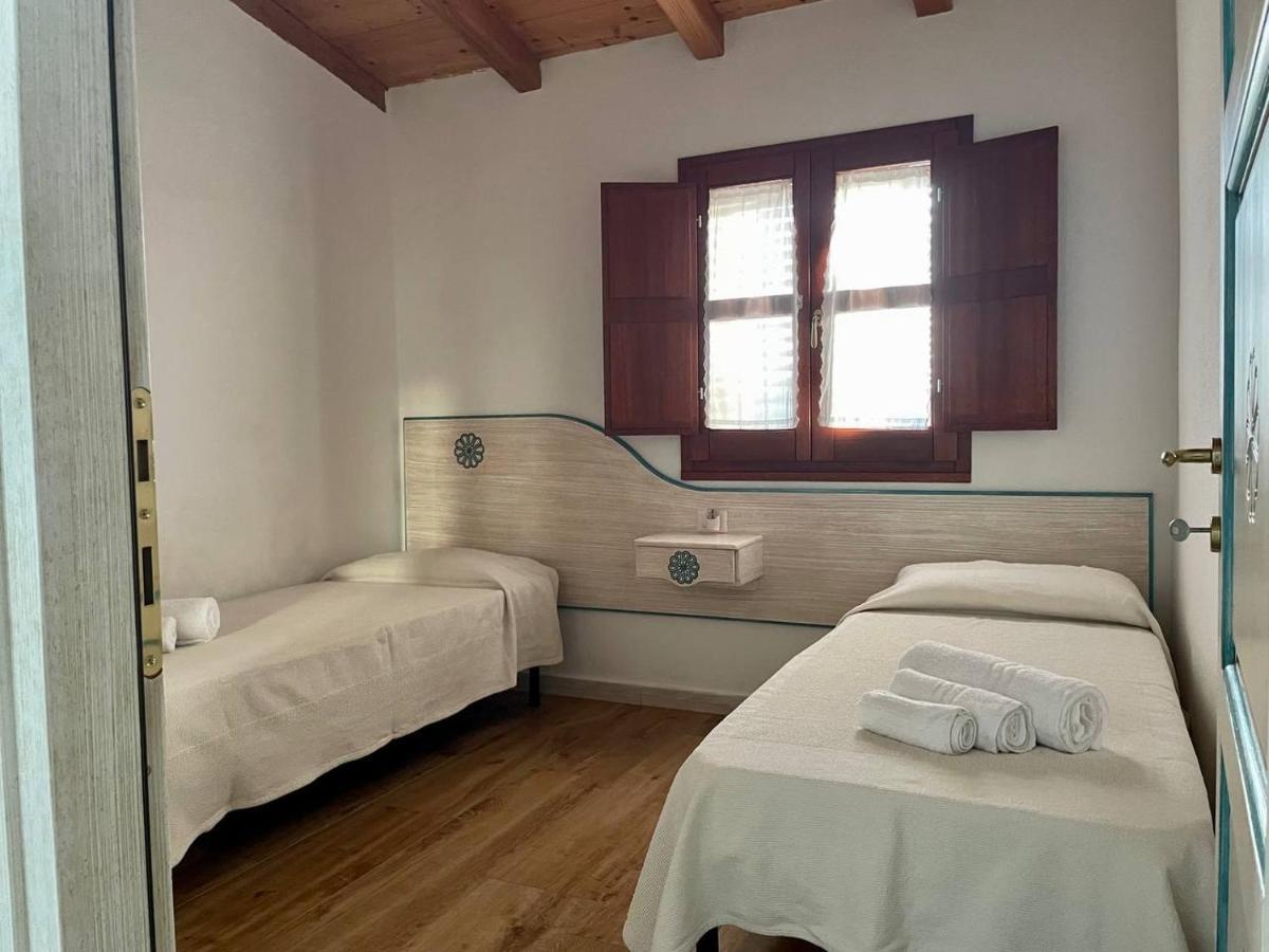 Casa Vacanze Sisuledda Orosei Bagian luar foto